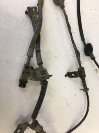 фото thumb №9, Hyundai ix20 2009-2019 датчик abs трубка  датчик abs заднее з крепление