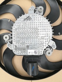 фото thumb №7, Trafic vivaro talento nv300 2.0dci вентилятор 3403