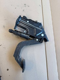 фото thumb №1, Педаль сцепления vw crafter mercedes sprinter 906 2.0 a9062900212