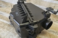 фото thumb №9, Корпус фильтра воздуха pontiac vibe estate 177010d130 1.8l бензиновый 96kw