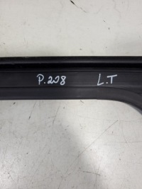 Прокладка рамка скло двері лівий задній peugeot 208 1 9673651880 Зі Шроту, фото thumb