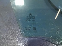 Skoda octavia iv скло дверей перед права 5e3845202 Зі Шроту, фото thumb