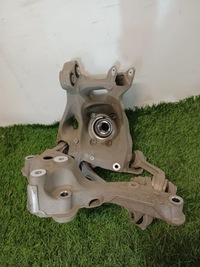 фото thumb №1, Поворотный кулак ступица porsche 992 правый задняя