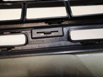 фото thumb №9, Накладка решётка бампера перед mercedes gla h247