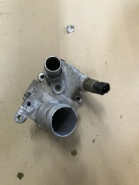 фото thumb №1, Корпус термостата термостат hyundai ix35 09- 1.7 crdi