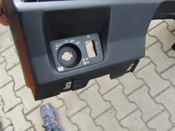 фото thumb №14, 1 mercedes w201 190 панель роздавальна консоль чорна + бардачок