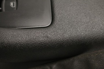 фото thumb №9, Підлокітник зад audi a3 8p 5d