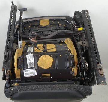 фото thumb №8, Сидіння лівий перед водія vw golf vi європа