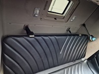 фото thumb №15, Обивка кабины кровать scania r