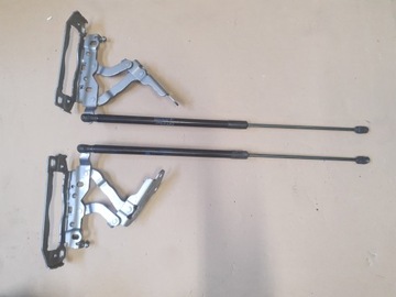 фото thumb №1, Mercedes c w204 рестайлінг 792 петля капота лівий+ праві