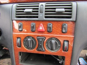 фото thumb №13, Mercedes w210 95-99 sedan сидіння лівий правий диван оббивка двері kpl