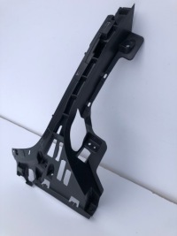 фото thumb №2, Volkswagen оригинальный номер 269208475r направляющая бампера