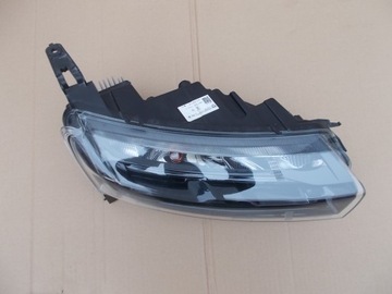 фото thumb №4, Dacia spring лампа правая led верхняя