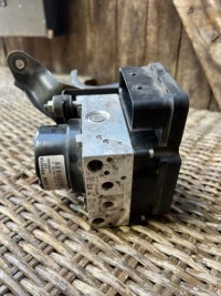 фото thumb №5, Насос abs toyota yaris iii lift 15-19r 44540-0d280