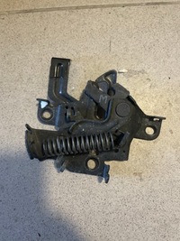 фото thumb №1, Замок капот передньої toyota iq 2008-2016 rok