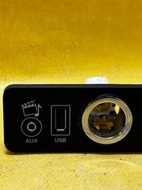 фото thumb №2, Роз'єм usb прикурювач aux range rover vogue l405