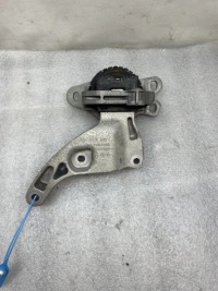 фото thumb №1, Кронштейн подушка двигателя renault trafic iii 3 lift iv 4 2.0 dci 112328498r