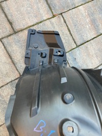 фото thumb №9, Toyota yaris cross - подкрылок перед правое