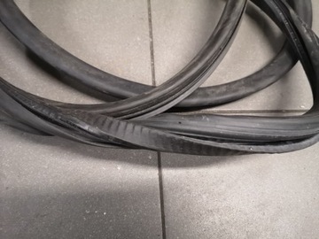 фото thumb №6, Прокладка двері a6 c6 sedan праві зад кузовна