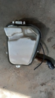 фото thumb №1, Бачок жидкость do омывателя bmw 320d 01r