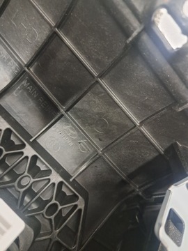 фото thumb №10, Hyundai ioniq панель раздаточная консоль капот