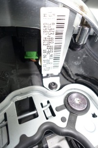 фото thumb №13, Mercedes w204 воздуховод c-klasa lift amg w176 подушка лепестки переключения 2469016002