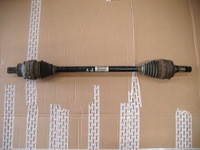 фото thumb №1, Volvo v70 ii 2.4t awd 00- привідний вал правий задня p9183773