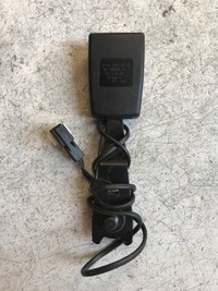 фото thumb №3, Клипса поперечина левая передняя перед smart forfour