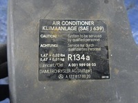 фото thumb №2, Корпус коробка предохранителей mercedes slk r171