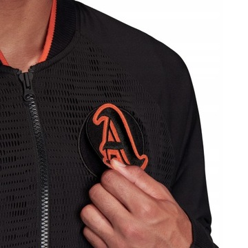 Мужская толстовка ТЕННИС Adidas VRCT Primeblue Badge FP8120