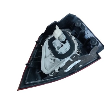 фото thumb №8, Лампа праві зад vw golf vii 7 універсал 5g9945096