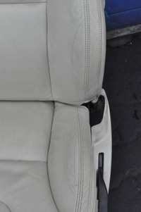 фото thumb №11, Volvo xc60 i прокладка интерьера сиденья диван светлая кожа