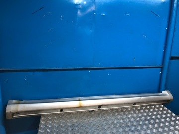 фото thumb №1, Mercedes w169 планка накладка порогова права a1696102008