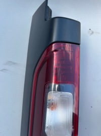 фото thumb №3, Renault trafic iii левая лампа задняя