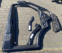 фото thumb №1, Обшивка блок двигуна поріг правий перед mercedes sprinter w907 w910