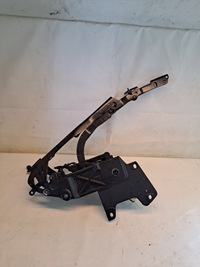 фото thumb №1, Петля крыша правый mercedes slk r171 112002600