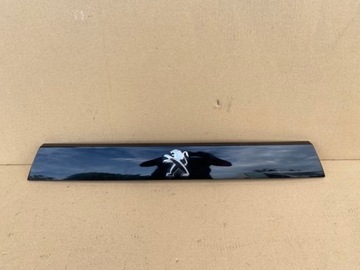 фото thumb №1, Peugeot 508 ii планка накладка кришка зад