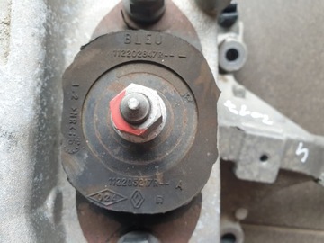 фото thumb №8, Подушка коробки renault clio 4 iv 2013- 112533062r 112228880r