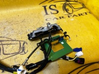 Камера поперечина руху скло перед лобове autopilot tesla model 3 дорестайлінг Зі Шроту, фото thumb