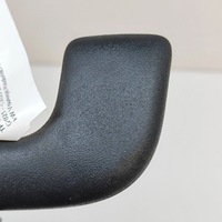 фото thumb №7, Kia ev6 2023 правая сторона кронштейн / ручка потолочная передняя