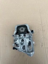 фото thumb №1, ! sq7 4m q7 q8 подушка двигателя 4,0 правая 4m0199256ak !