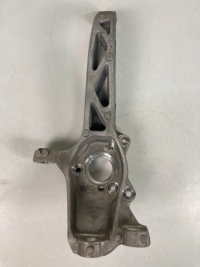 Поворотный кулак правая передняя tesla y Недорого, фото thumb