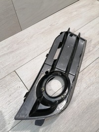 фото thumb №6, Audi a1 решітка бампер правий перед 8x0807682a