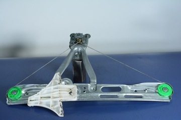 фото thumb №4, Opel vectra c універсал підйомник зад лівий 24451524