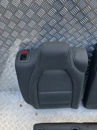 фото thumb №6, Заднє сидіння шкіра замок сидіння mercedes cla w117