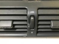 фото thumb №3, Mercedes решётка средняя обдув a2108300054