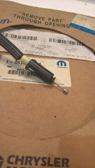фото thumb №6, Jeep grand cherokee wk wh трос разблокировки заднего сиденье mopar 05143435aa