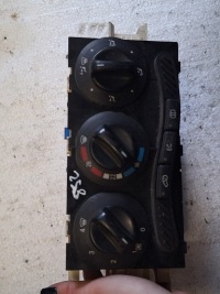 фото thumb №1, Панель кондиционера mercedes w168 kl a