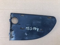 фото thumb №2, Права решітка заглушка бампера renault megane lift