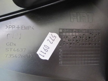 фото thumb №8, Панель під лобовим склом fiat 500 / abarth 2007- версія англійська